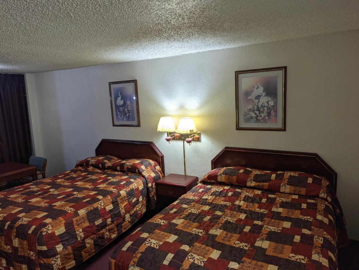 Mustang Luxury Inn المظهر الخارجي الصورة